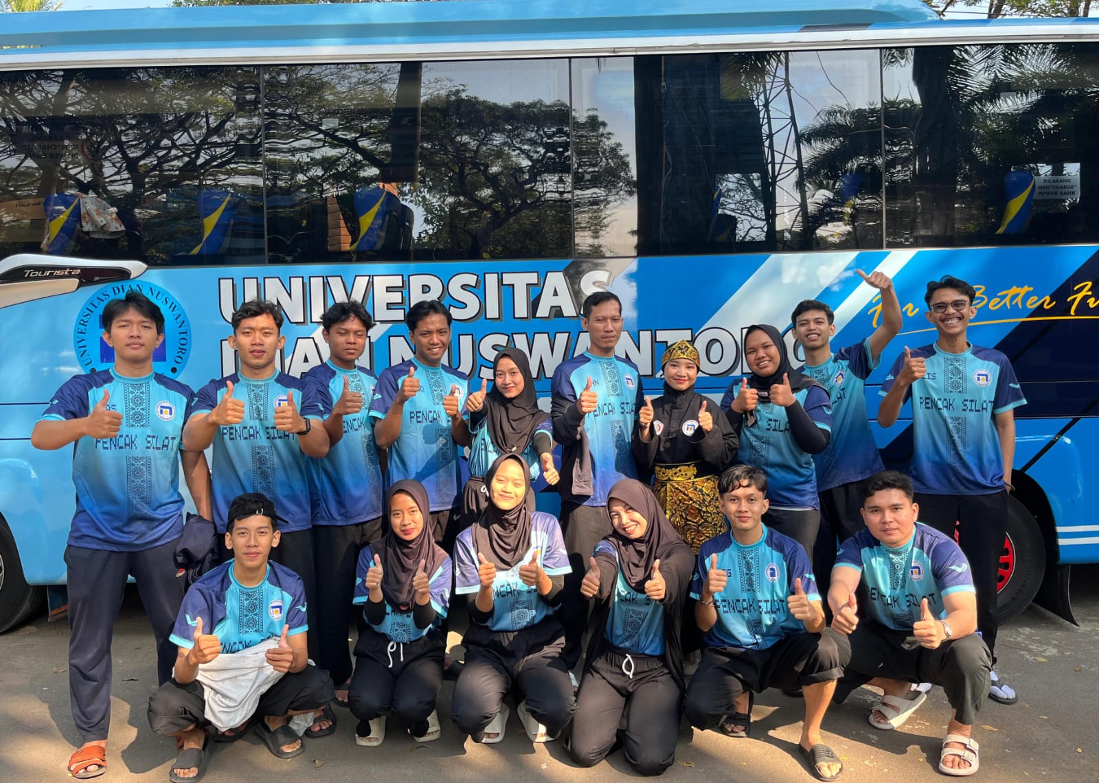 Pertandingan hari kedua